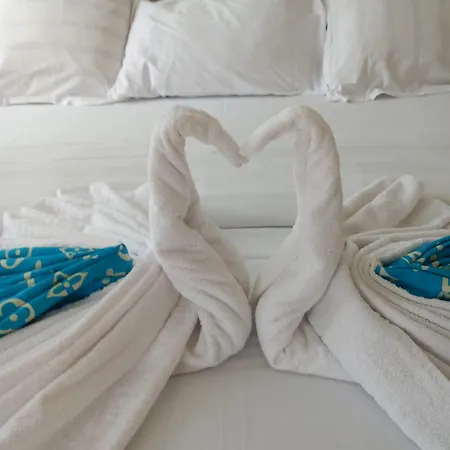 Les Jardins Secrets Villa