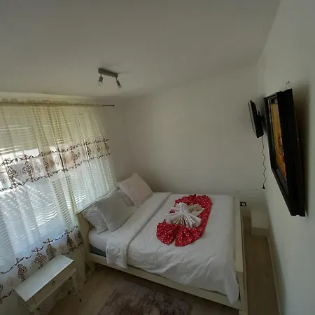 Les Jardins Secrets Villa