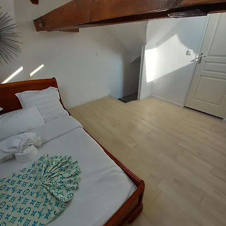 Les Jardins Secrets Villa *