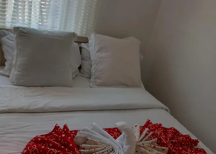 Les Jardins Secrets Villa